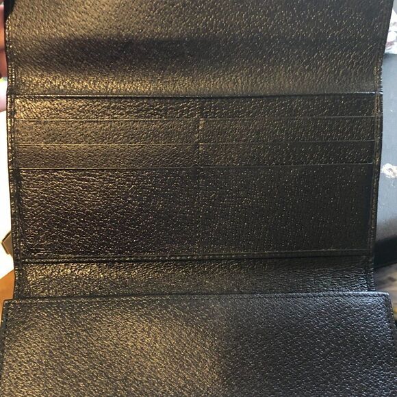 Authentic GUCCI Long Black Leather Wallet in Excellent Condition - Picture 7 of 9